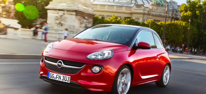 Nuova Opel Adam: un testimonial d’eccezione